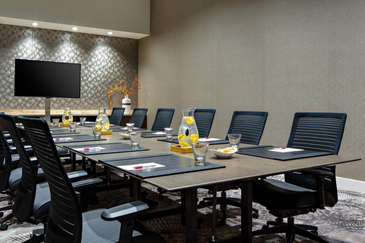 Houston Cityplace Marriott At Springwoods Village Экстерьер фото